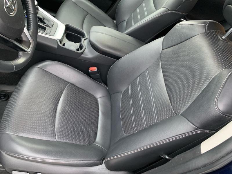 Occasion TOYOTA RAV4 2.5 Premium 2021 BLUE 28990 € à Diekirch